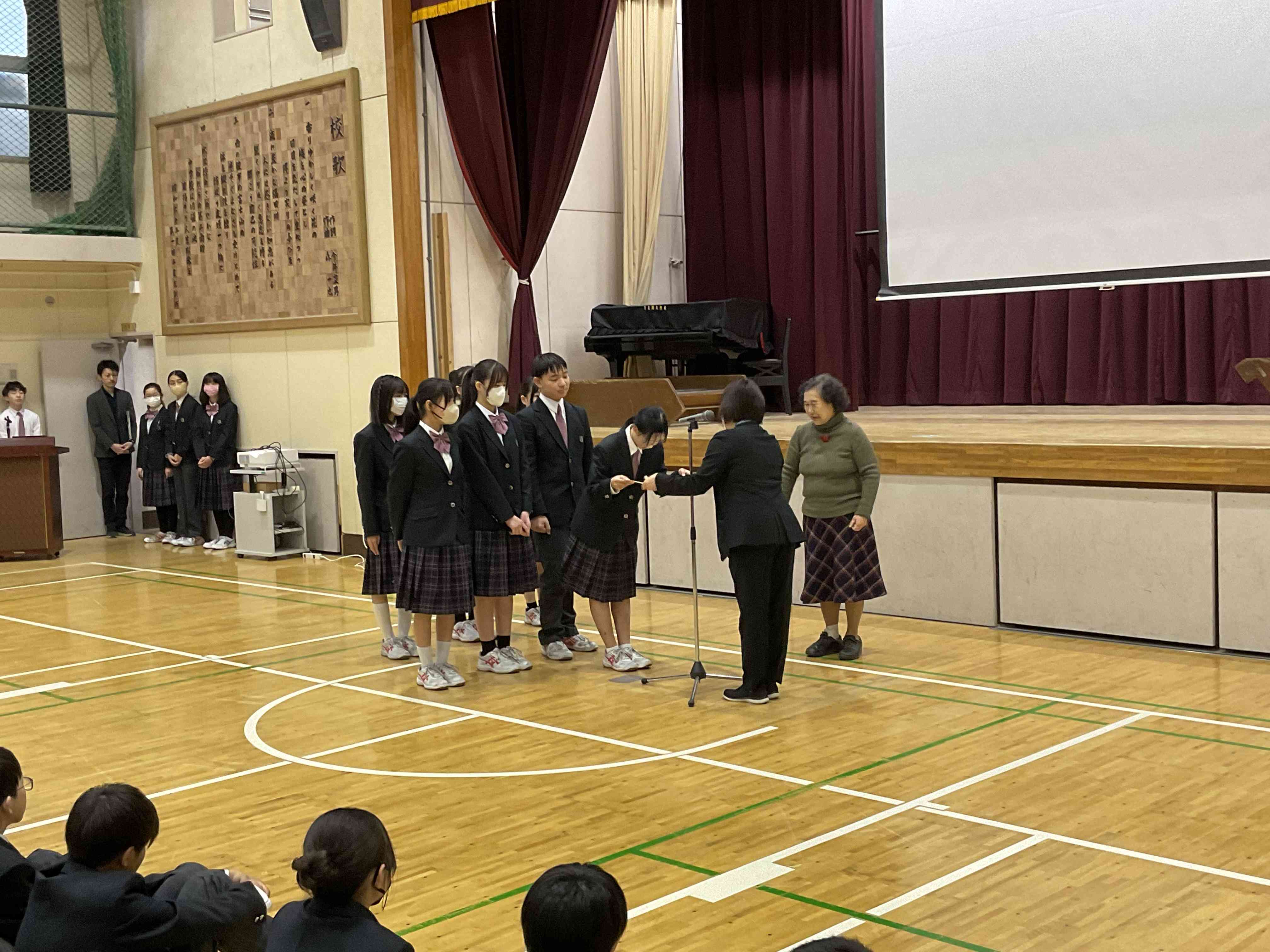 02AEEE71-A868-4141-B37D-25873930C3CB