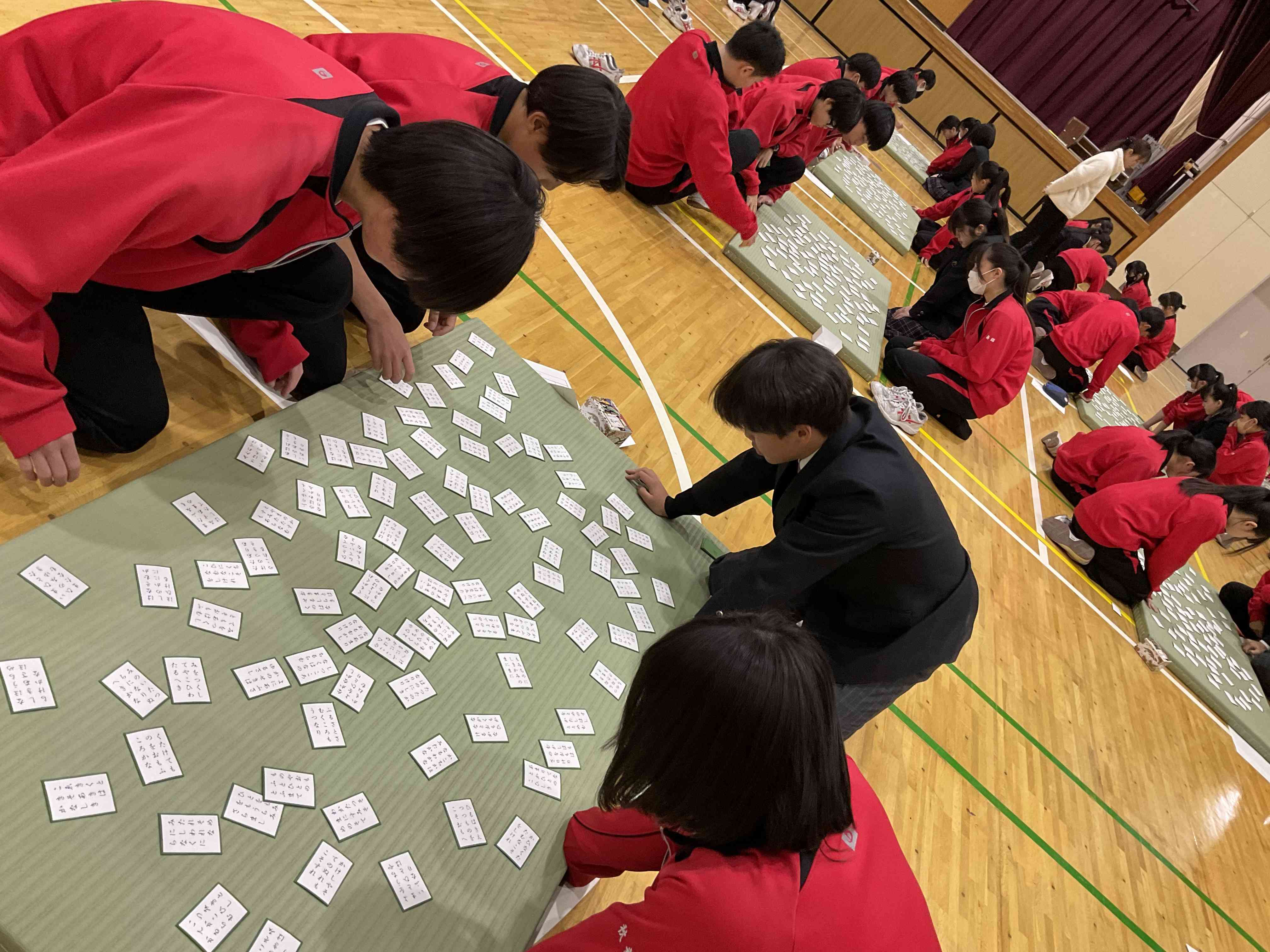 0585EBF0-95AD-4091-877D-7138AA75D3DA