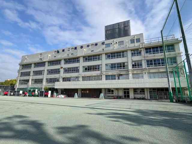 校舎１